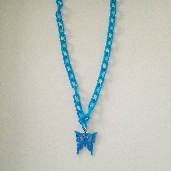 Butterfly Necklace - Picture 3 of 3